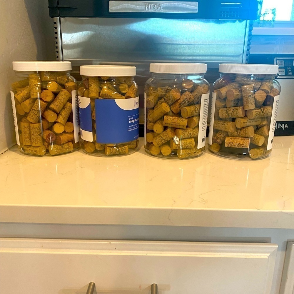 Wine Corks - Crafting  - 75 count per container. 5 containers =5 pounds